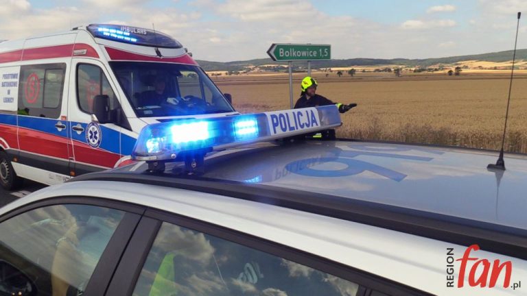 Wyprzedzał na podwójnej ciągłej – 3 osoby w szpitalu (FOTO, WIDEO)