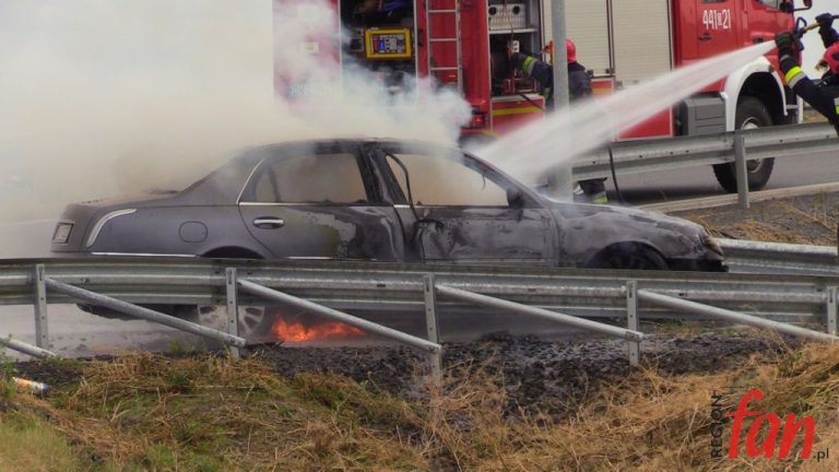 Lancia w płomieniach (FOTO, WIDEO)