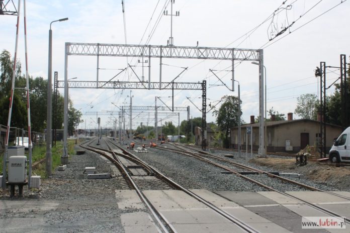 Odnowią jednak cały przejazd