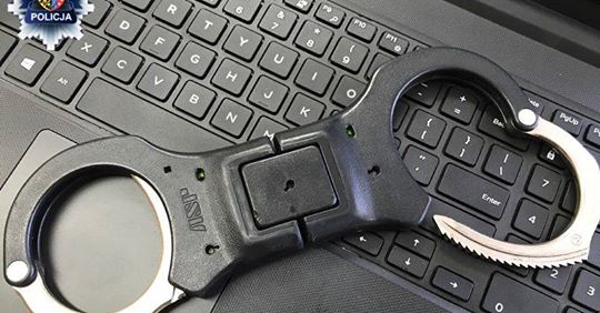 Internetowe zakupy pod lupą policji