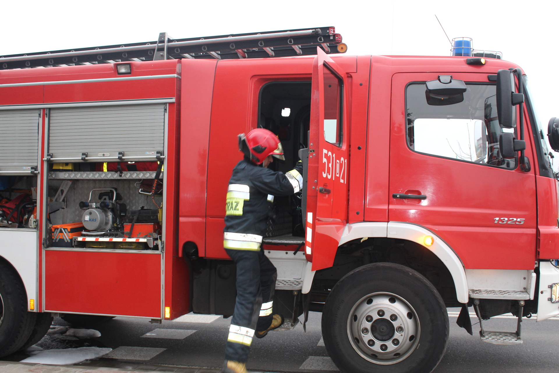 Materiał pirotechniczny w sortowni odpadów