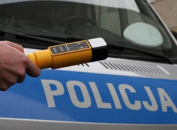 Zatrzymał pijanego kierowcę i powiadomił policję