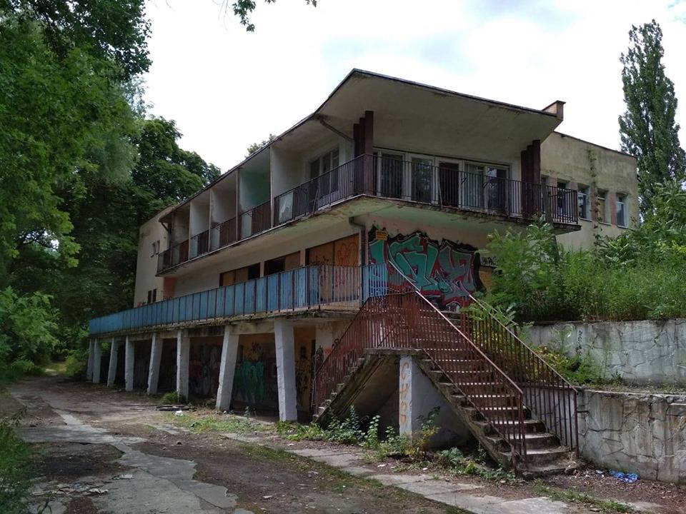 Neptun jak na widokówce sprzed lat