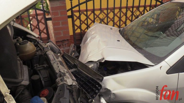 Czołowo na promilach (FOTO)