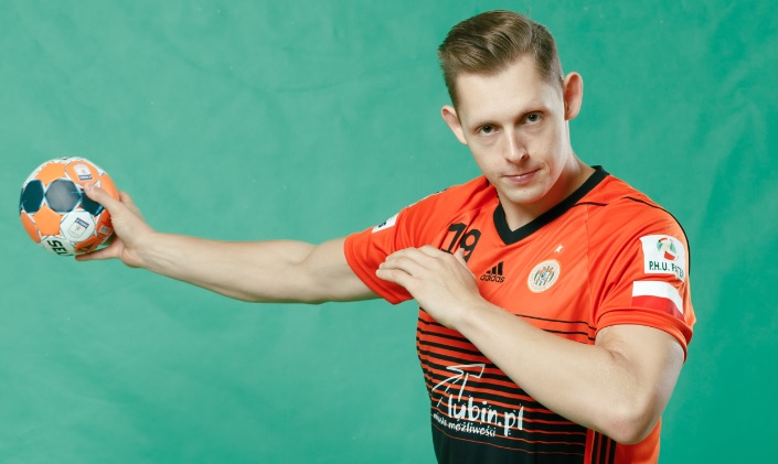 Maciej Tokaj w czołówce