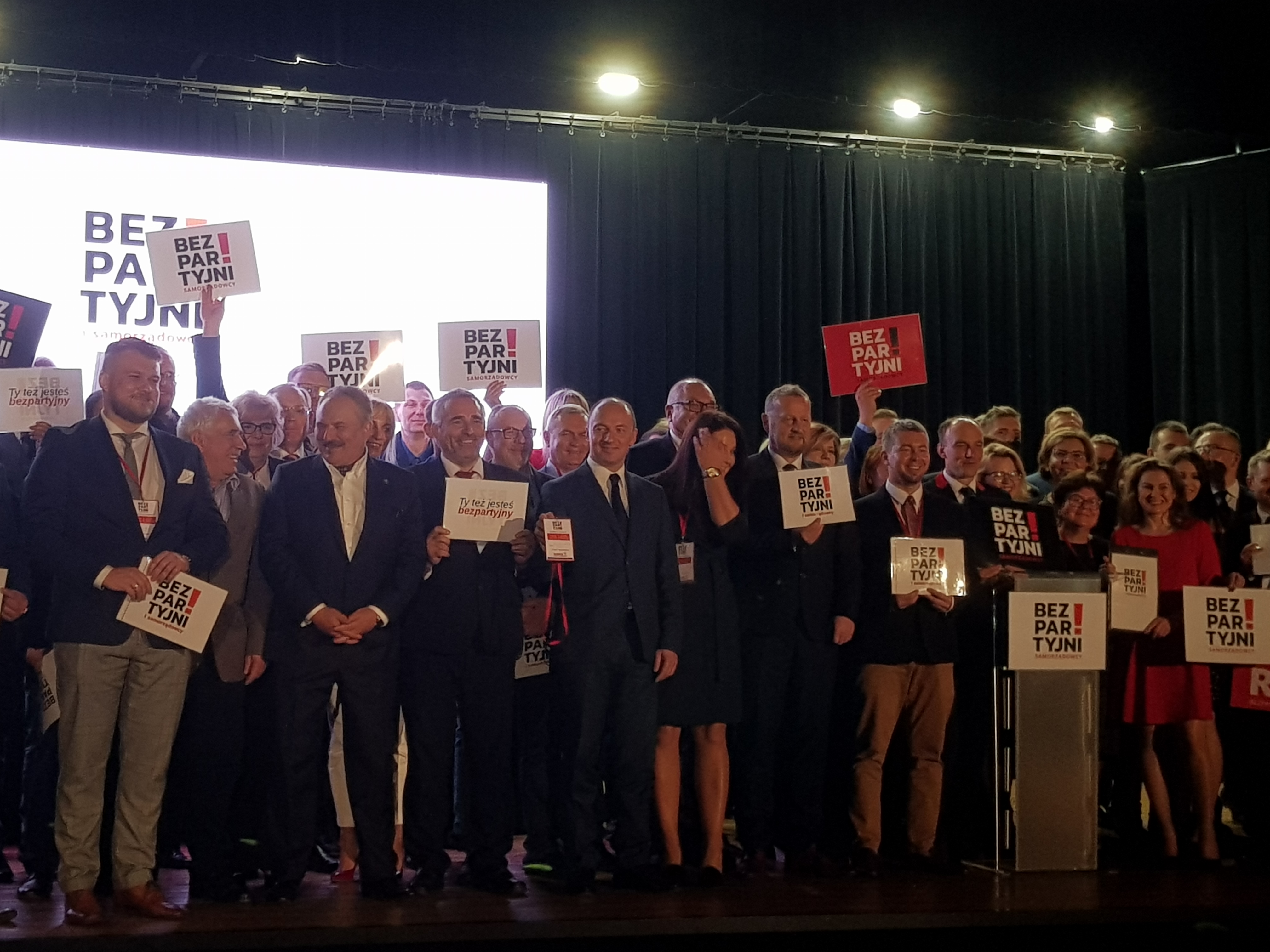 Bezpartyjni deklarują, że naprawią Polskę (WIDEO)