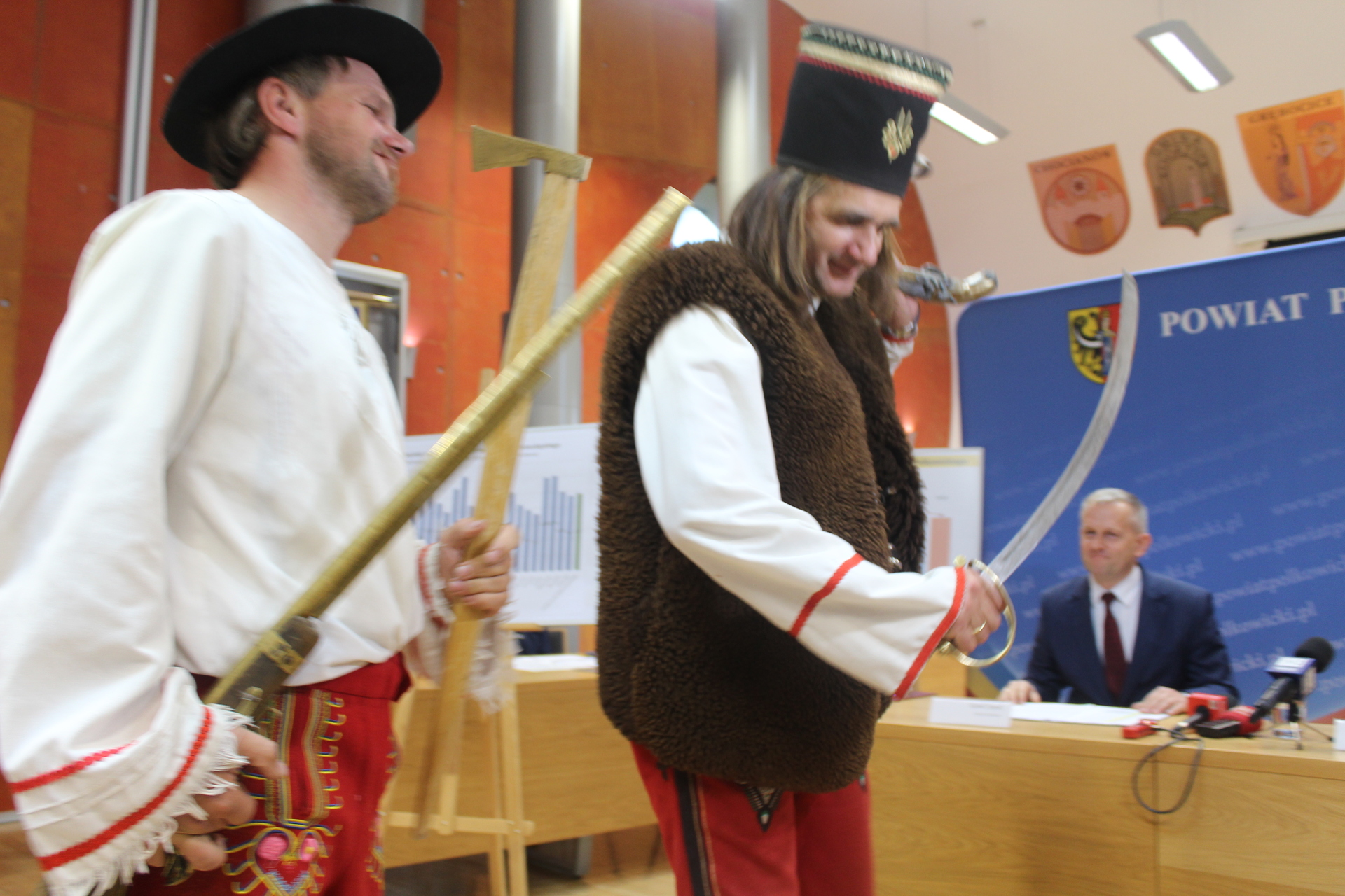 „Janosik” łupi powiat polkowicki (WIDEO, FOTO)