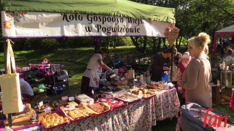 Gospodynie zaprosiły na festyn (FOTO, WIDEO)