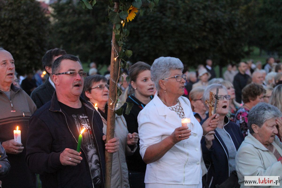 Spotkali się pod krzyżem (FOTO)