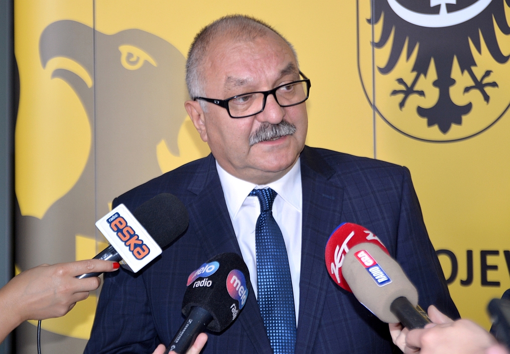 Stypendia dla przyszłych pielęgniarek i pielęgniarzy