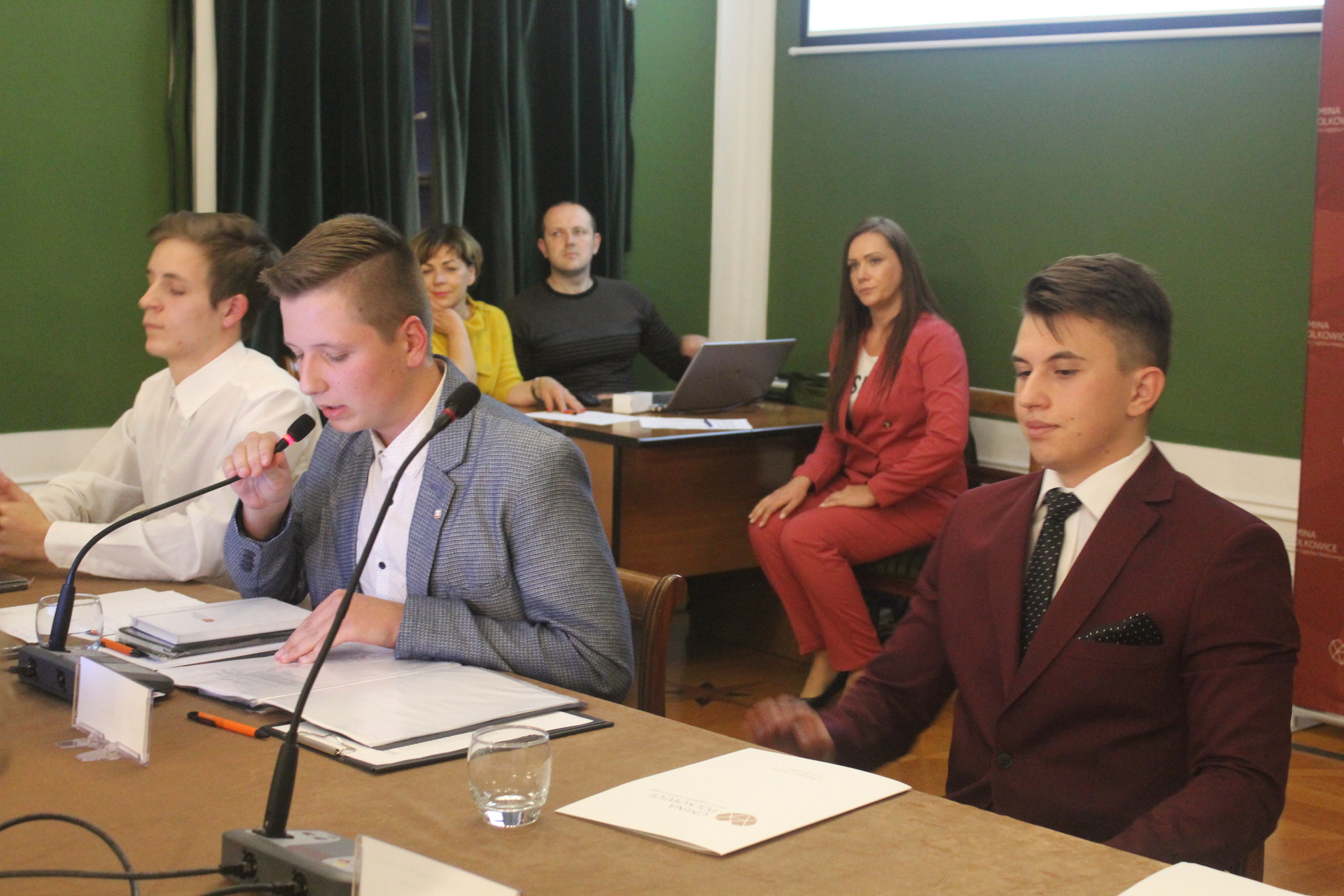 Polkowiccy młodzieżowi radni już działają (WIDEO, FOTO)