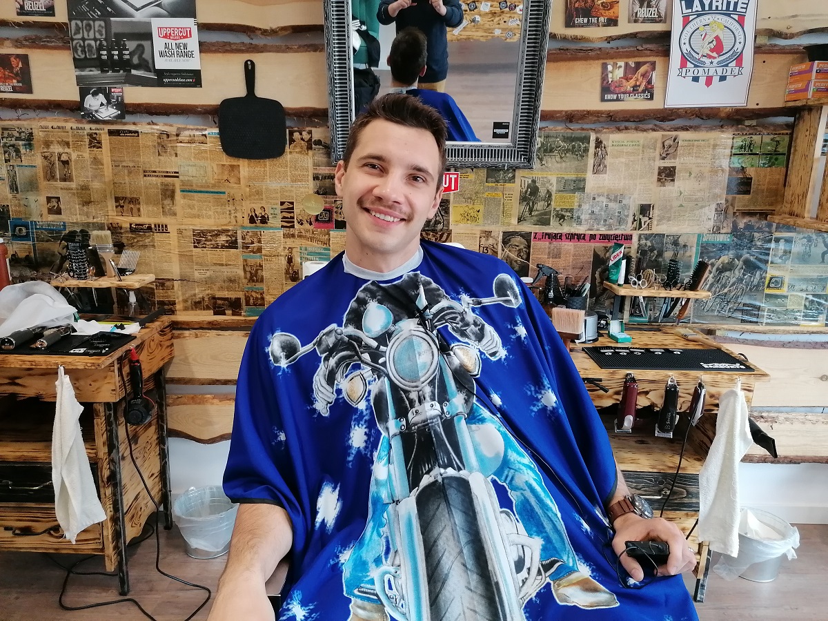 Robią to dla jaj (WIDEO)