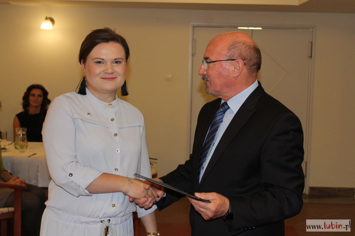 Najlepsi nauczyciele nagrodzeni (FOTO)