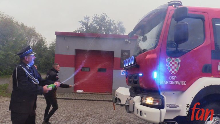 Przywitali nowy wóz bojowy (FOTO, WIDEO)