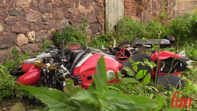 Z motocyklem nie ma żartów (FOTO, WIDEO)