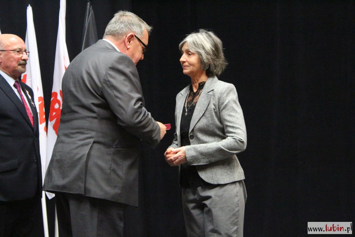 Odwaga nie leżała na ulicy. Odznaczenia dla walczących o wolną Polskę (WIDEO, FOTO)