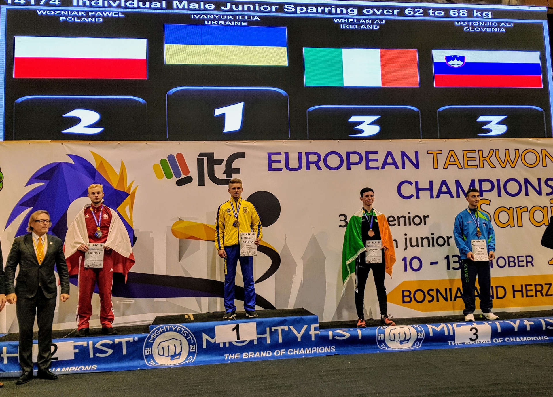 Pierwsze medale LKT (FOTO)