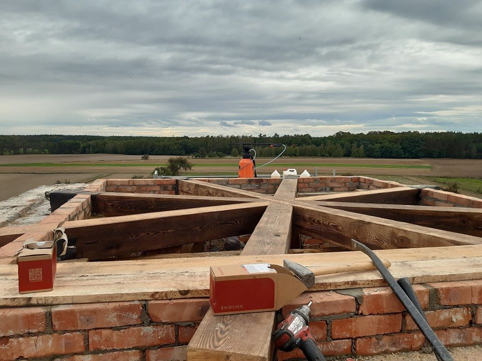 Mieszkańcy ratują XV-wieczny zabytek (FOTO)