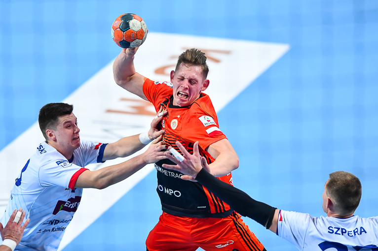 Zadecydowała druga połowa (FOTO)