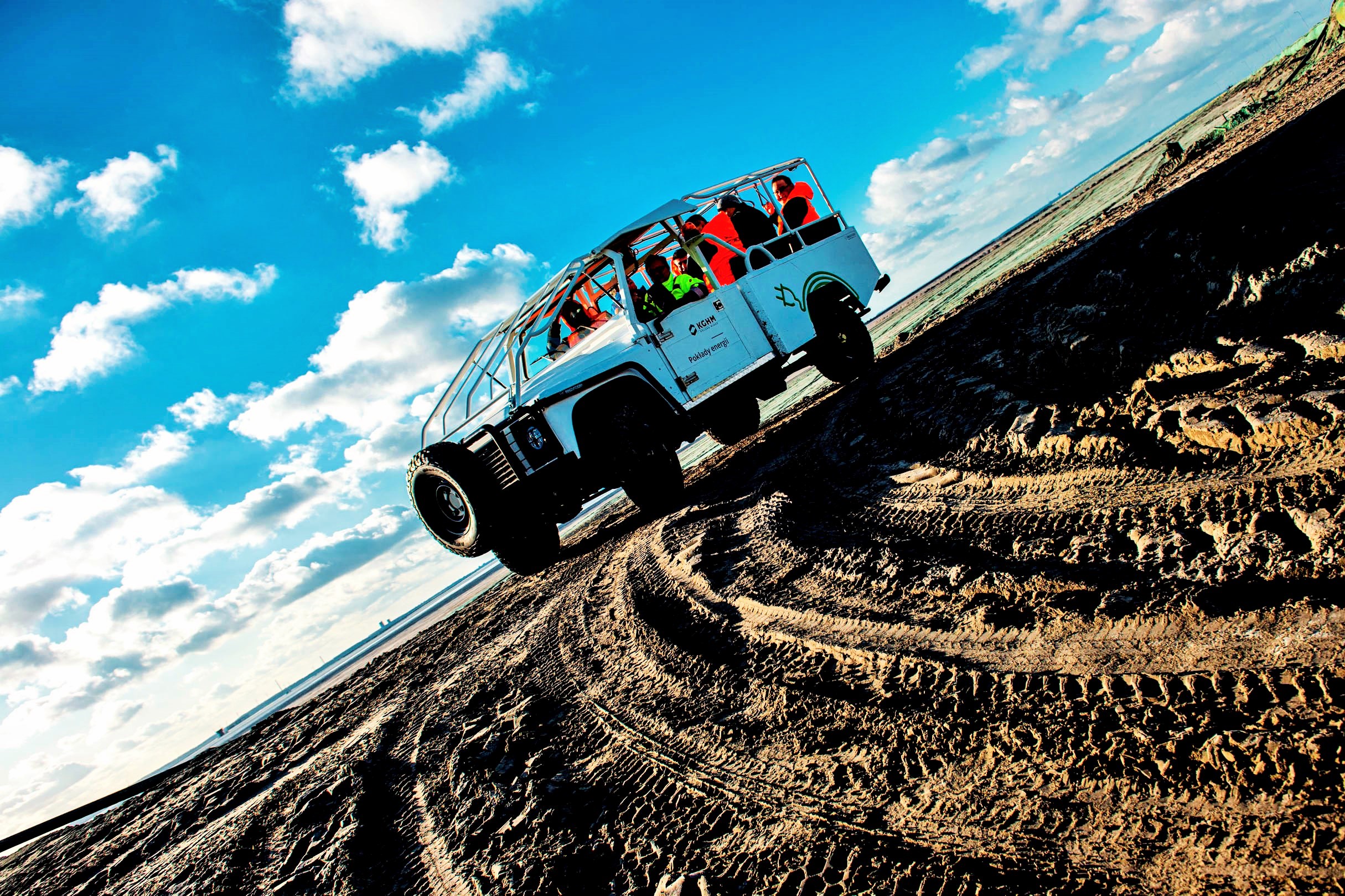 KGHM testuje elektryczne auto