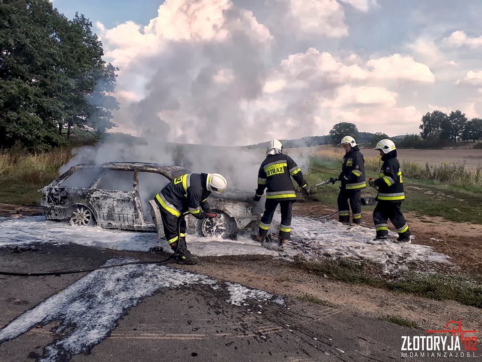 Luksusowe audi znalezione w lesie