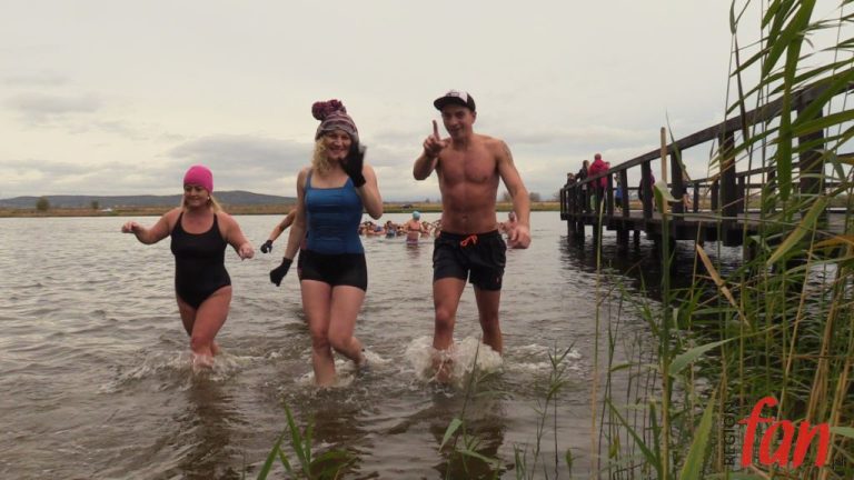 Jaworskie morsy rozpoczęły kolejny sezon kąpielowy (FOTO, WIDEO)