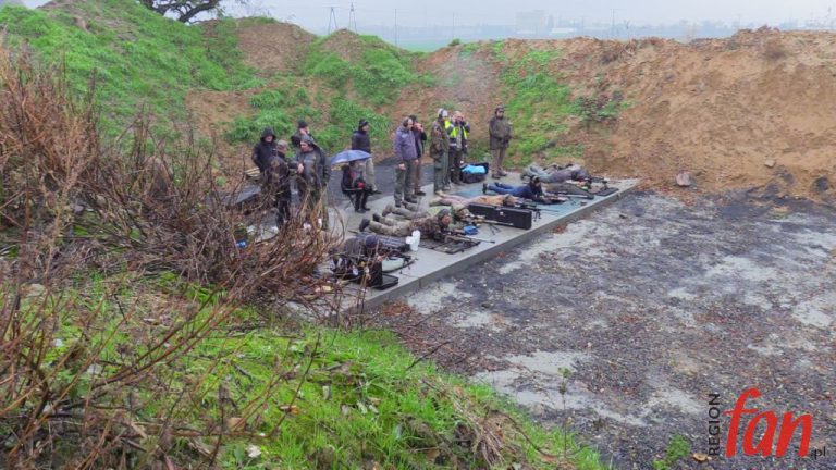 Niepodległościowe strzelanie Klubu UR (FOTO, WIDEO)