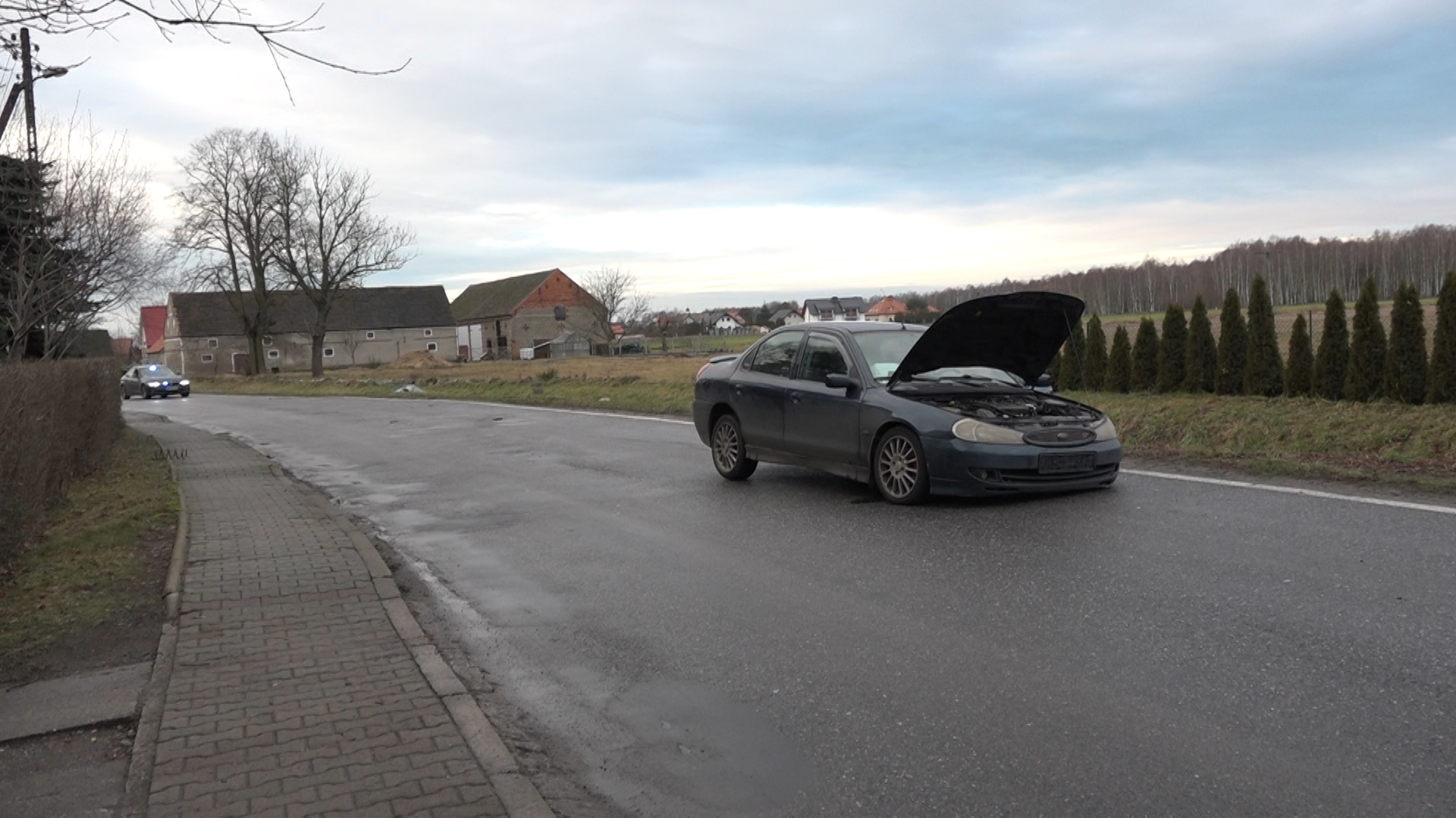 Zderzenie dwóch aut w Sobinie