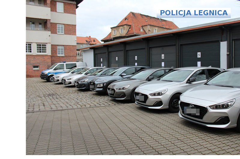 Siedem nieoznakowanych radiowozów wkrótce na ulicach