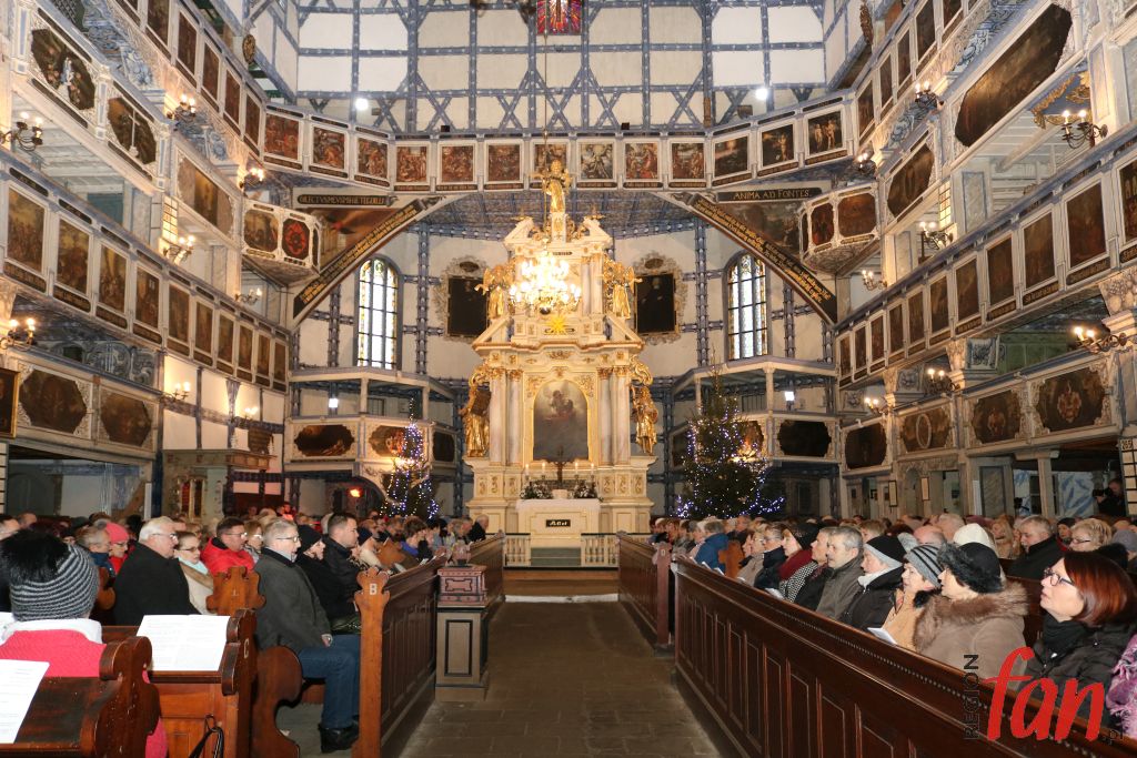 Zakolędowali w perełce. Ekumenicznie! (FOTO)