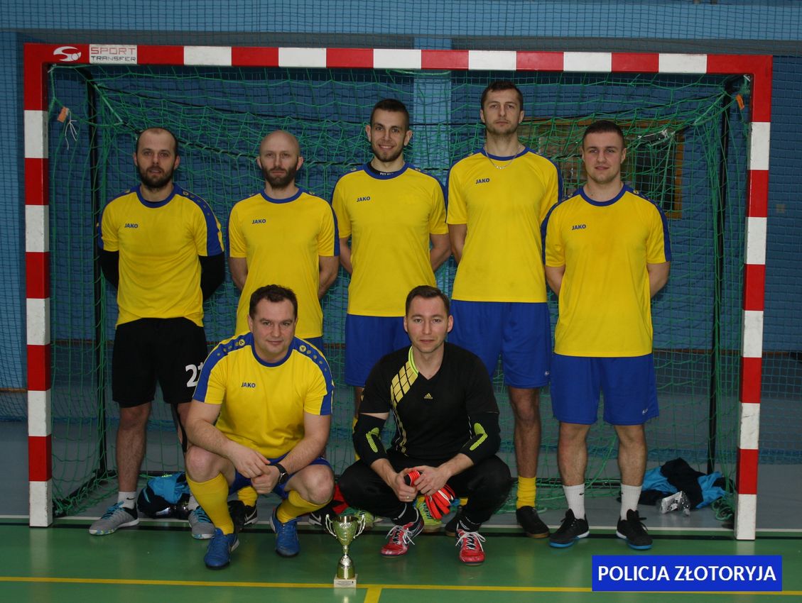 Polkowiccy policjanci przywieźli puchar ze Złotoryi