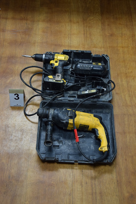 Włamywacze wpadli. Odzyskane sprzęty są w jaworskiej komendzie policji