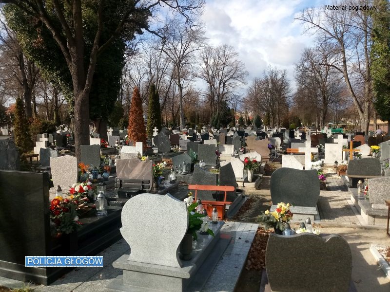 Okradli groby i od razu wpadli