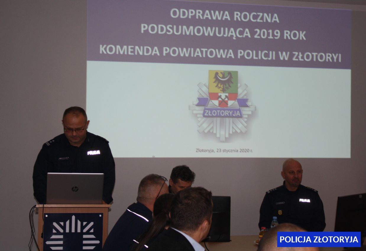 Kolizje, wypadki i złapani na gorącym uczynku – policja podsumowuje rok
