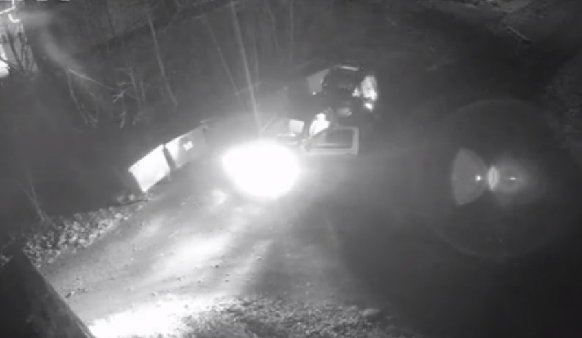 Nielegalnie wyrzucał śmieci. Szuka go policja