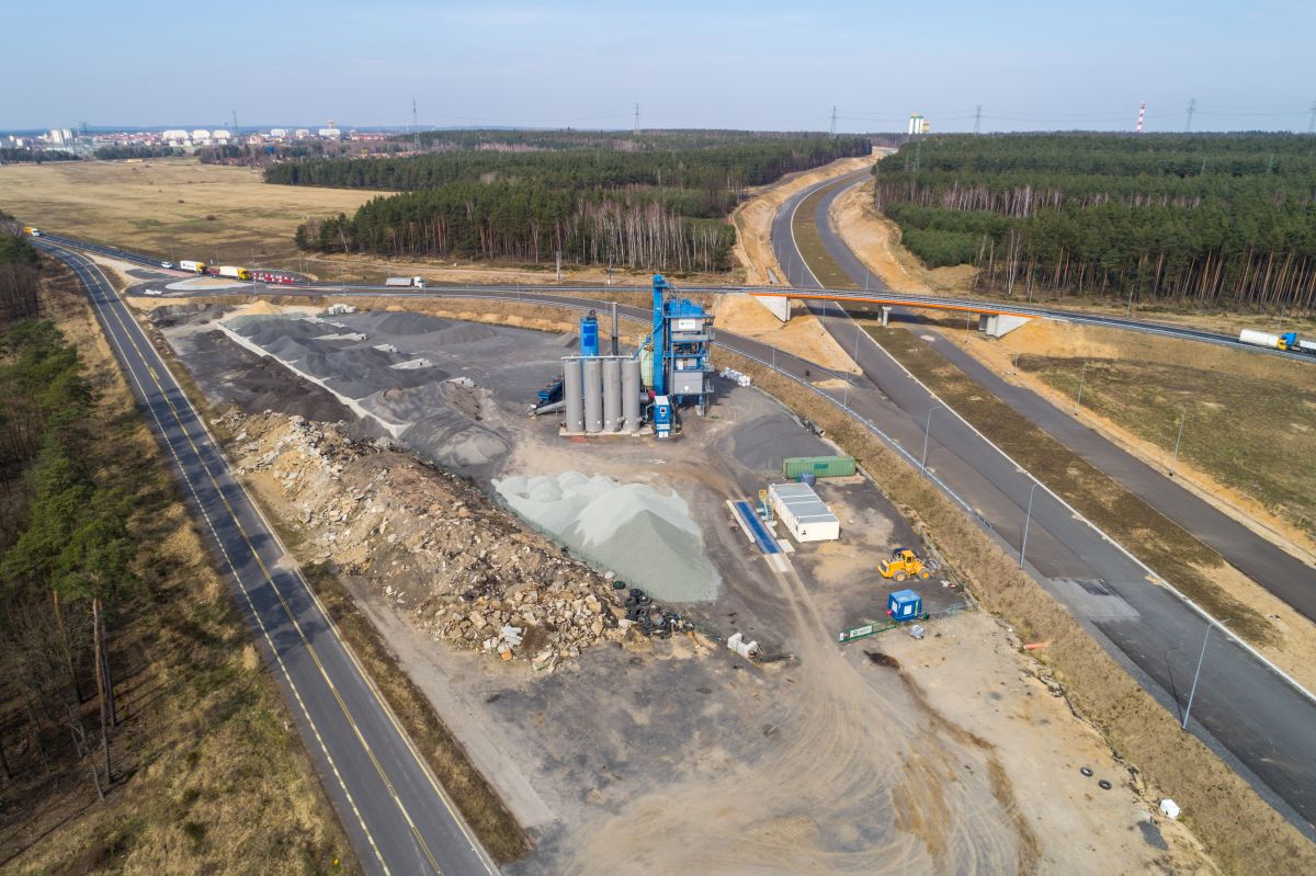 Na S3 wciąż pustki, choć wykonawca zapewnia, że pracuje (FOTO, WIDEO)