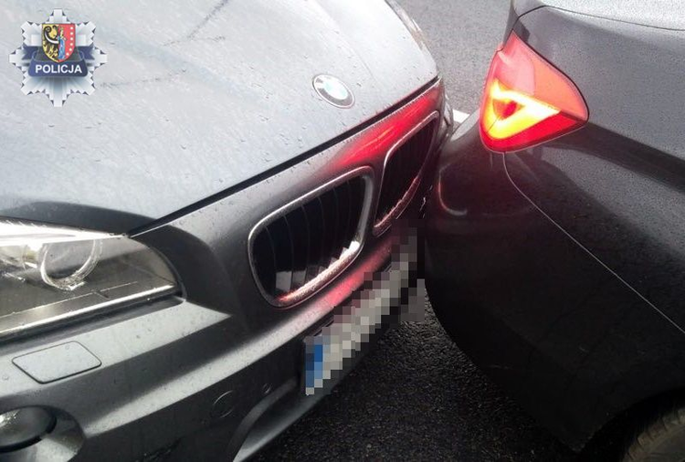 Pijana kobieta wjechała w radiowóz. Miała ponad 3 promile alkoholu