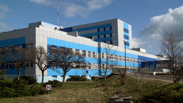 Marszałek: Nie bójmy się szpitali! Wśród naszego personelu nie ma koronawirusa