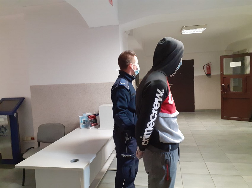 Zamknęła złodzieja na strychu