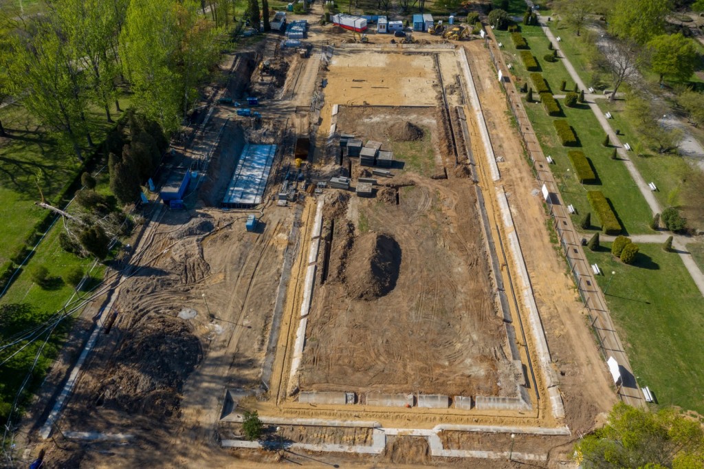 Fontanny odzyskują swój dawny blask (FOTO)