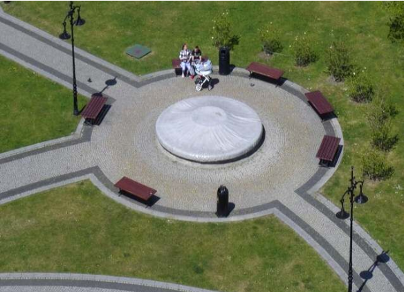 Wyłączyli wszystkie fontanny w mieście. Powodem koronawirus