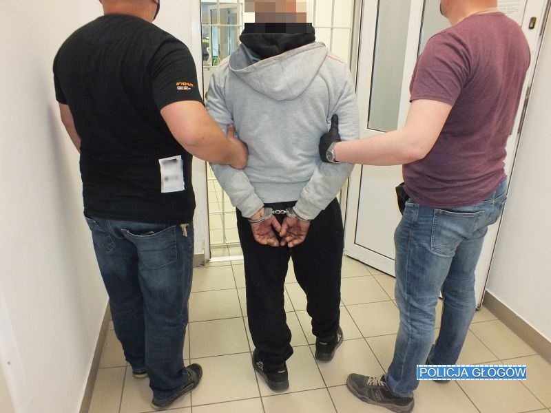 Obrabował piekarnię, a potem wpadł z narkotykami