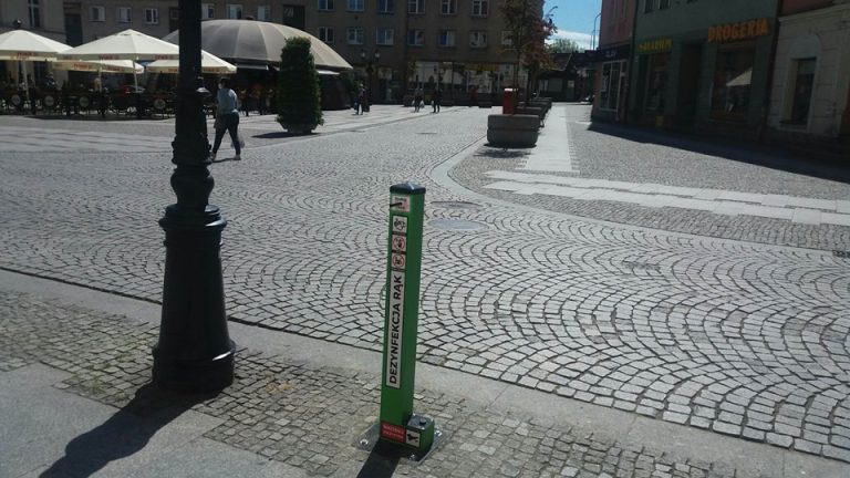Publiczne dozowniki w centrum Złotoryi