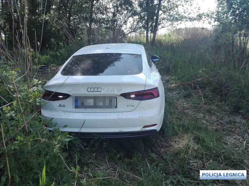 Odzyskali dwa skradzione audi A6 (FOTO, WIDEO)