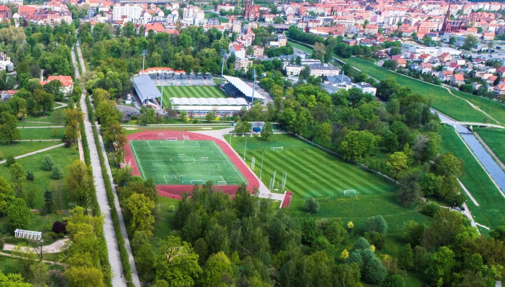 Boiska i siłownie w parku Miejskim już otwarte