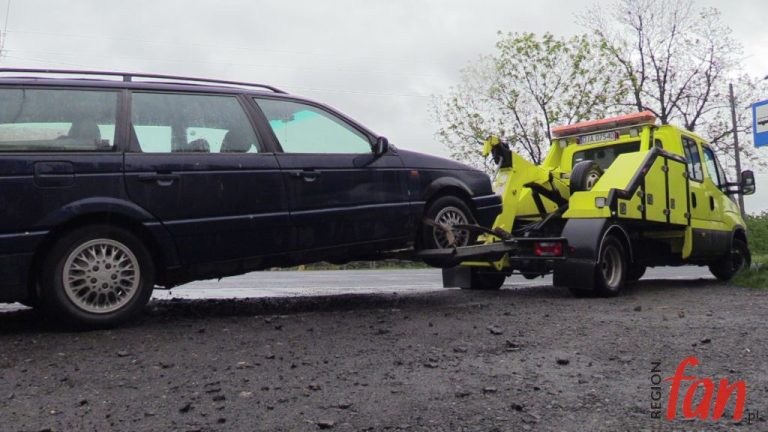 Bez prawa jazdy jechał na promilach (FOTO, WIDEO)