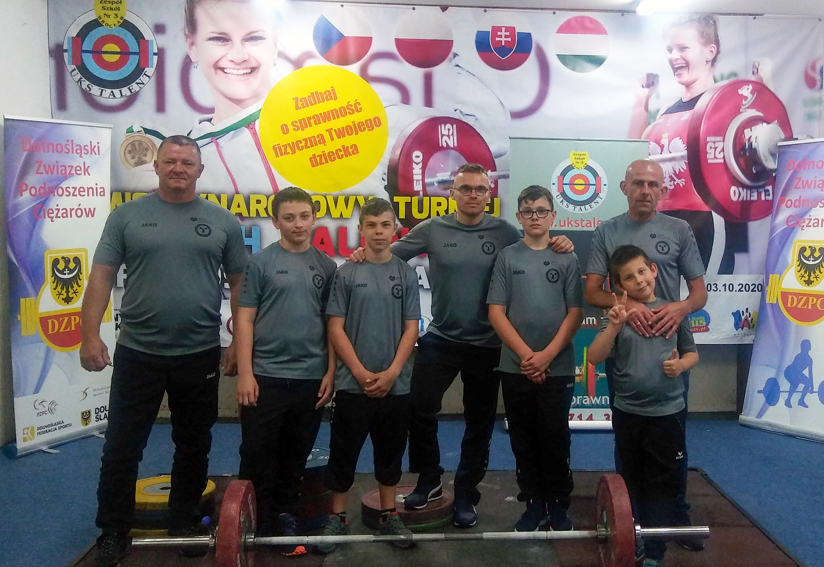 Dobry występ sztangistów