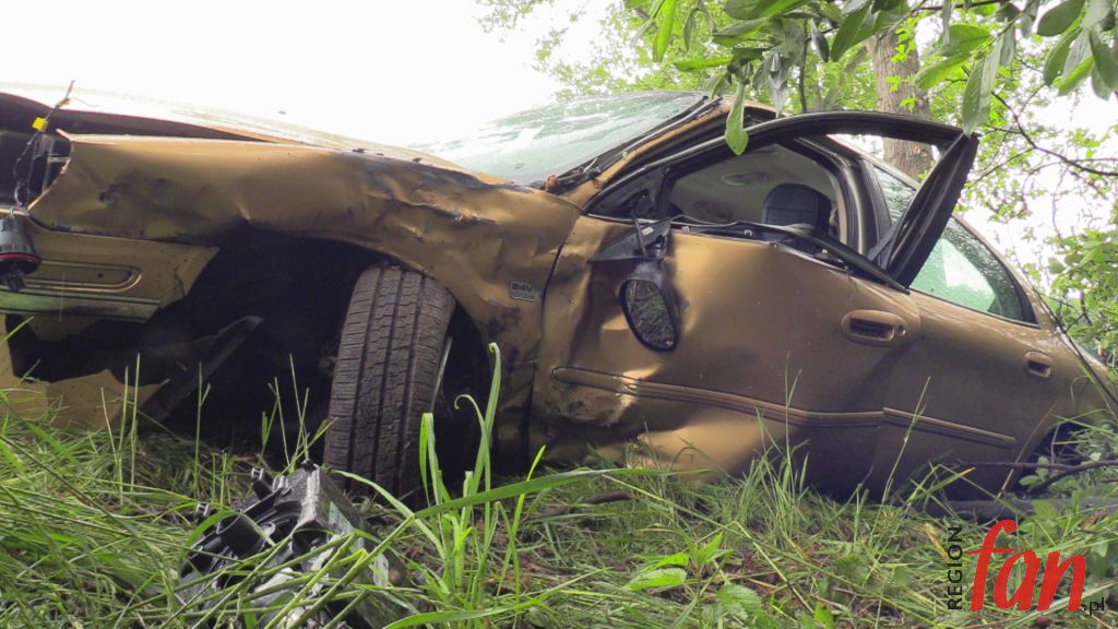 Mercury wypadło z zakrętu (FOTO, WIDEO)