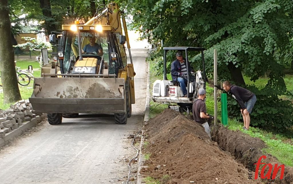 Droga do otwarcia basenu coraz krótsza!