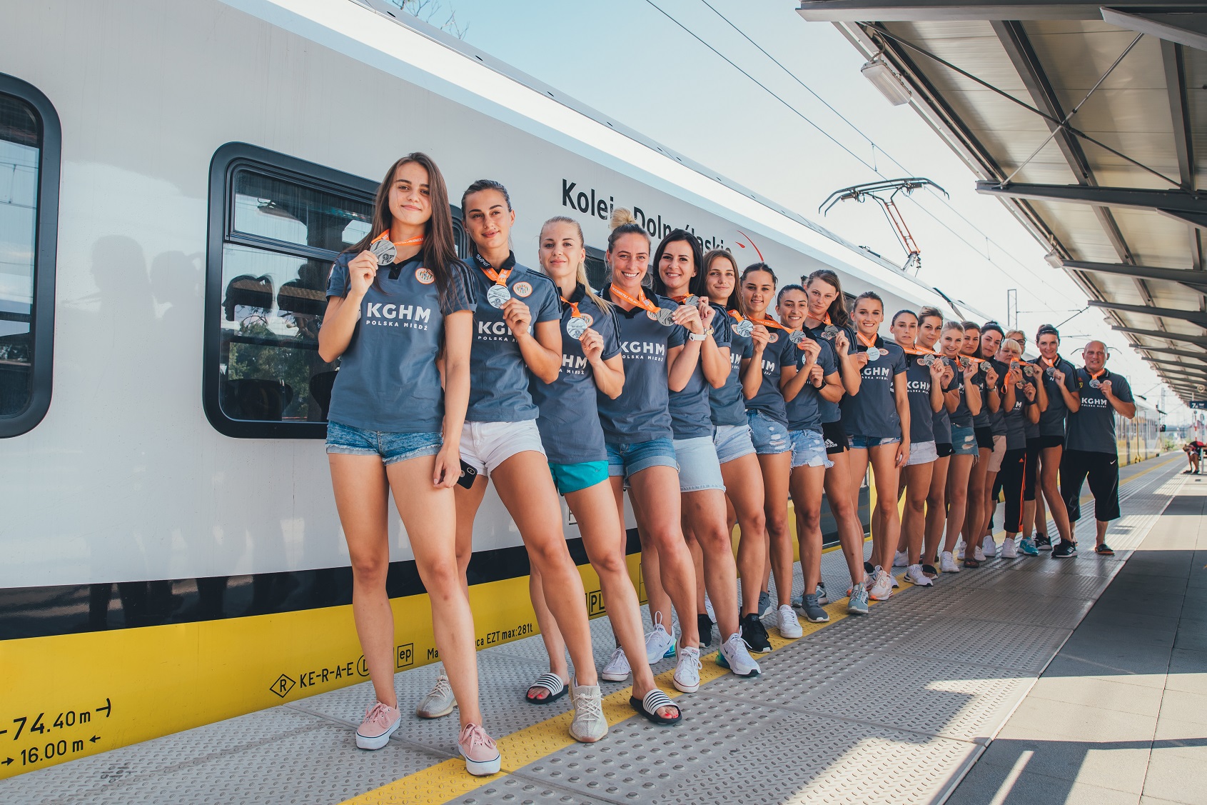 Szczypiornistki odebrały medale (FOTO)